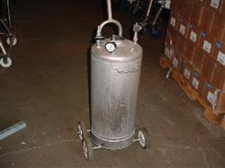Image 12 Gallon ALLOY PRODUCTS Stainless Steel Pressure Tank 347661