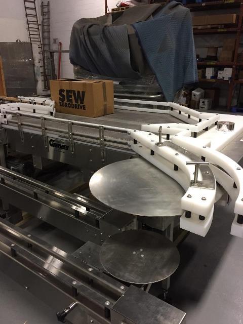 GARVEY Bi Flow Directional Conveyor | Surge Tables