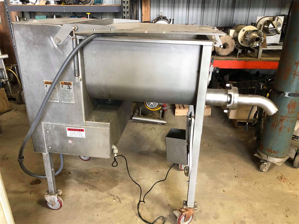 Triple Auger Feeder | Screw and Auger Feeders