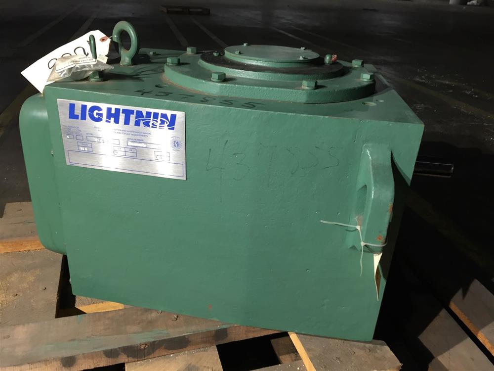 LIGHTNIN Mixer Drive Gear Box Model 74C 20, Unused Agitators