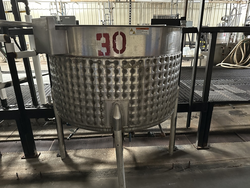 423205 - 300 Gallon WILLFLOW Dimple Jacketed Tank